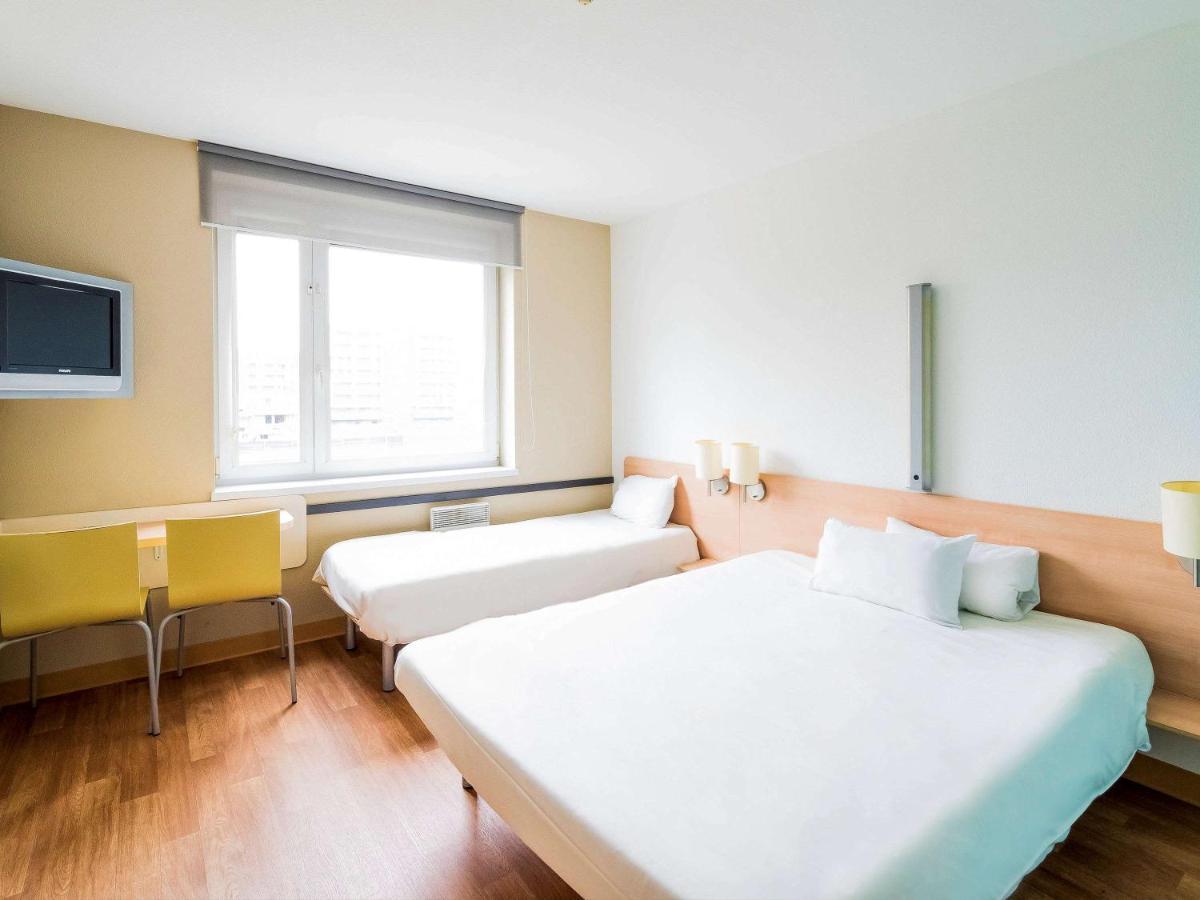 Ibis Budget Krakow Bronowice Cracóvia Exterior foto