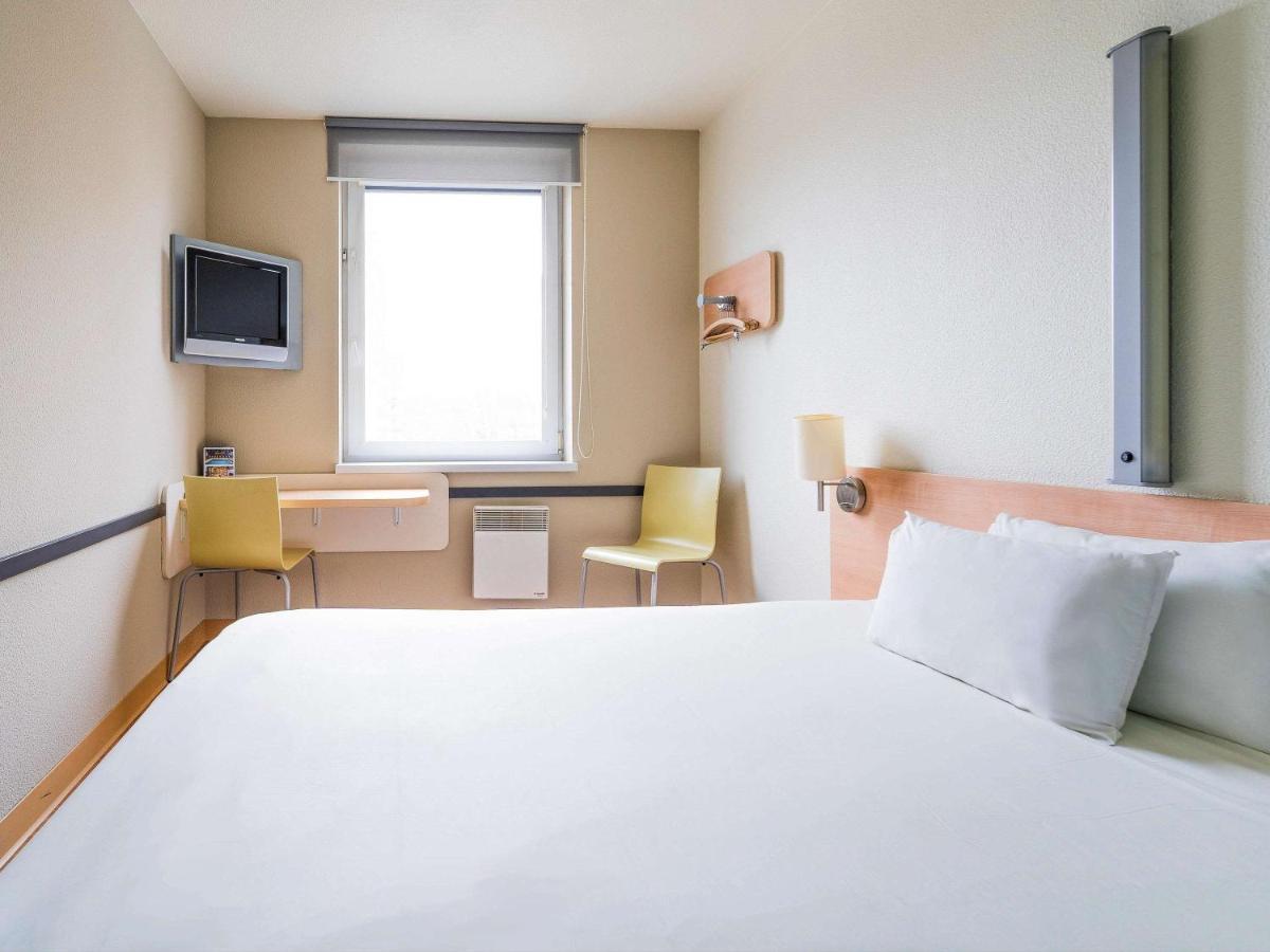 Ibis Budget Krakow Bronowice Cracóvia Exterior foto