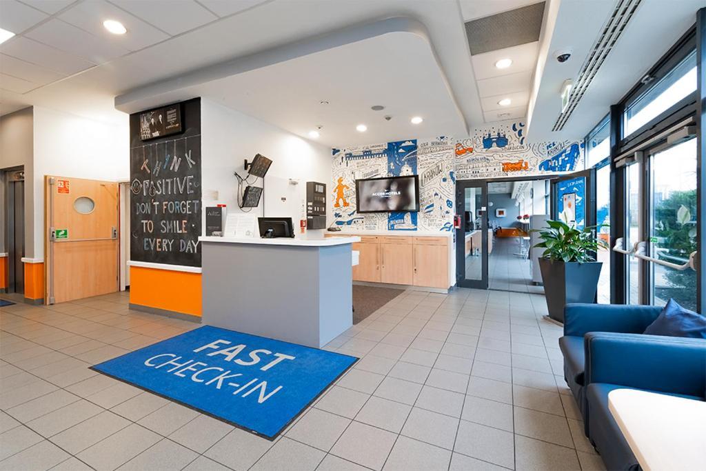 Ibis Budget Krakow Bronowice Cracóvia Exterior foto