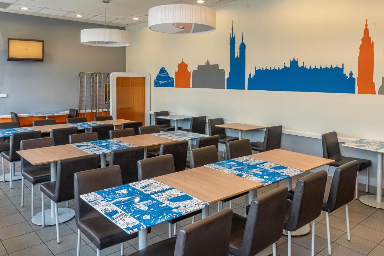 Ibis Budget Krakow Bronowice Cracóvia Exterior foto