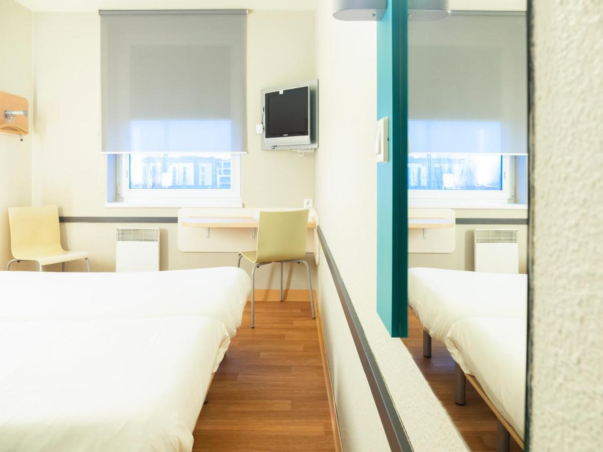 Ibis Budget Krakow Bronowice Cracóvia Exterior foto