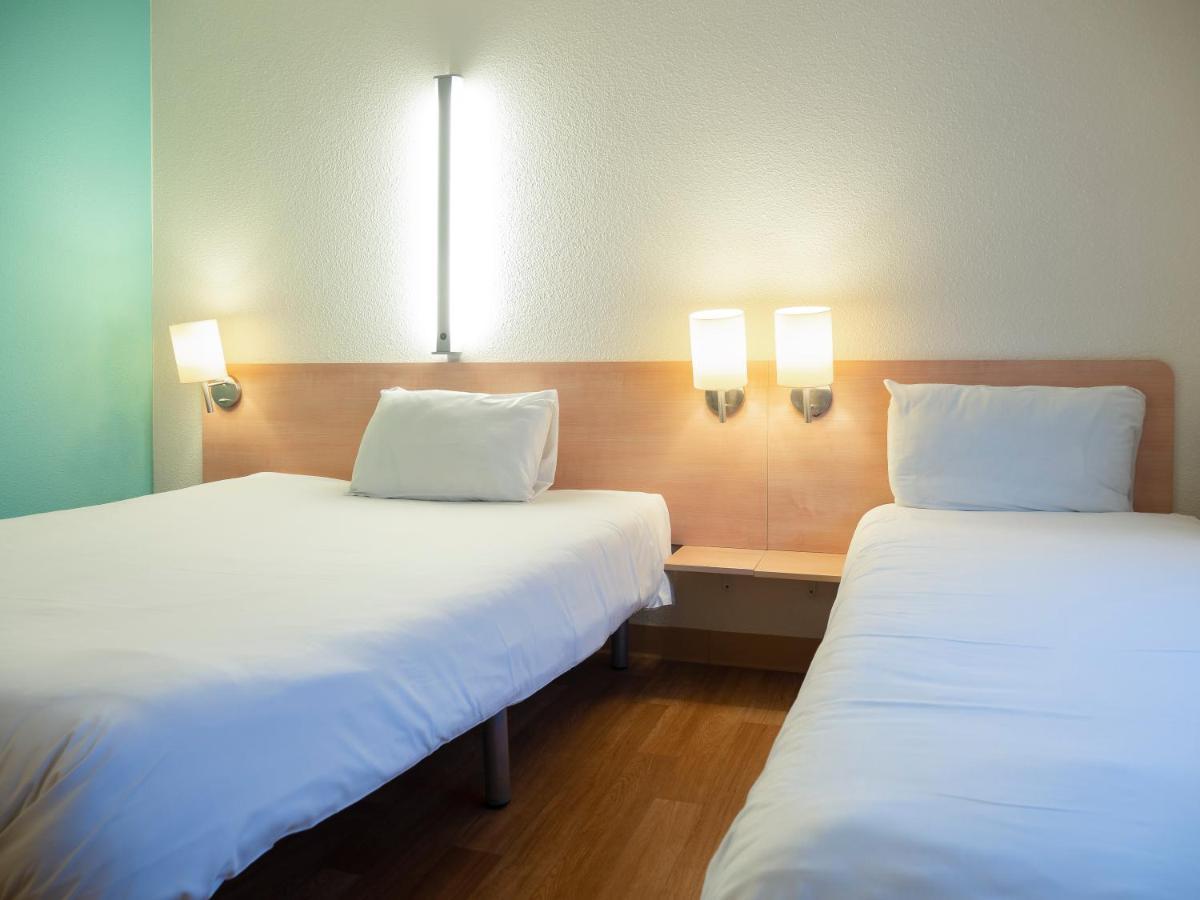 Ibis Budget Krakow Bronowice Cracóvia Exterior foto
